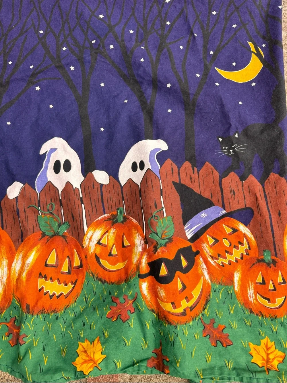 Avon Glow In The Dark Halloween Oval Tablecloth 56x84 Cat Jack O Lantern Ghosts